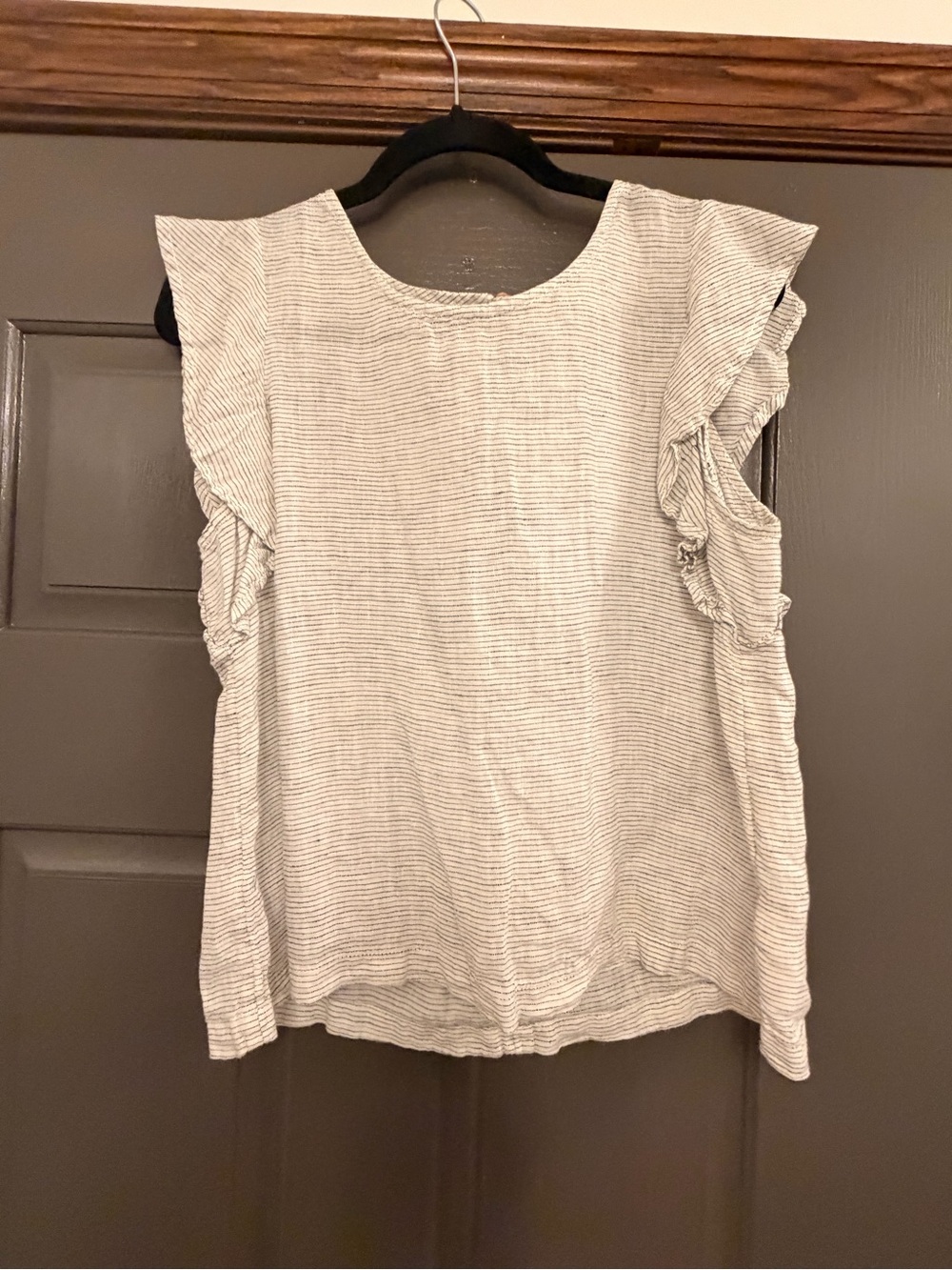 Catherine Malandrino Cream and Light Gray Striped Ruffle-Sleeve Camisole